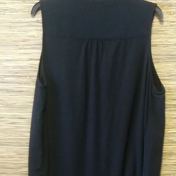 2 TOPS - Woman Within Floral Tank Top L 18/20 & AVA VIV  Black Sleeveless Top 2X - Picture 11 of 13